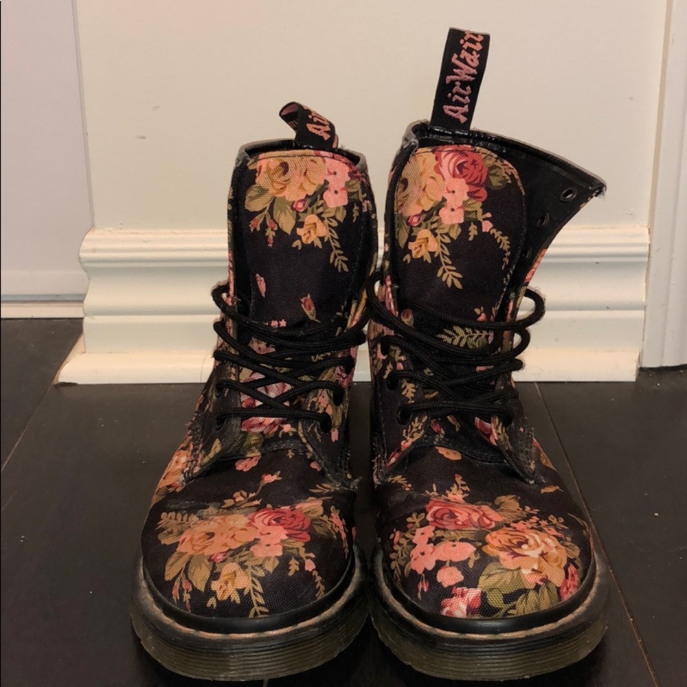 DR Marten floral canvas boots